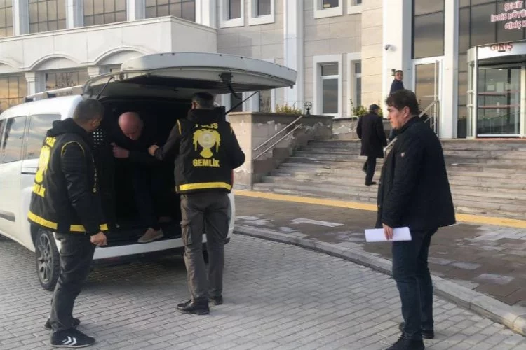 Bursa'da zeytinlik alandaki cinayetin zanlısı teslim oldu