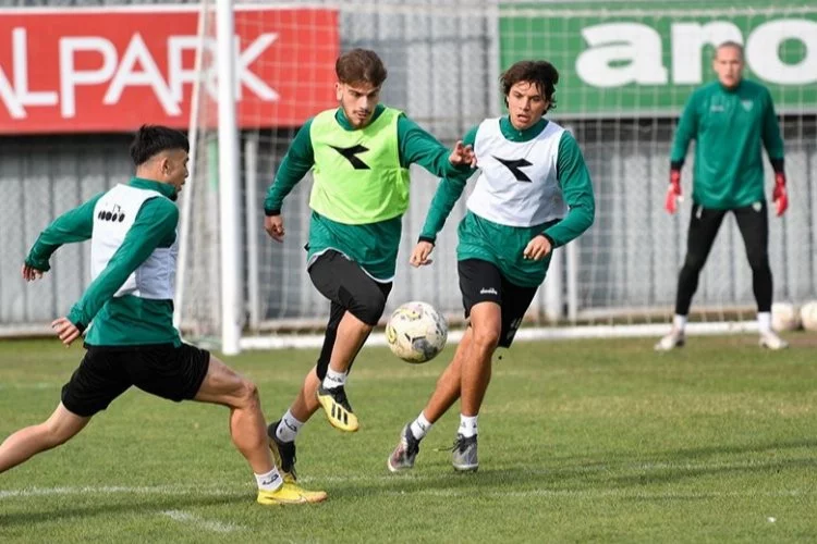 Bursaspor’da Menemen FK maçı hazırlıkları başladı