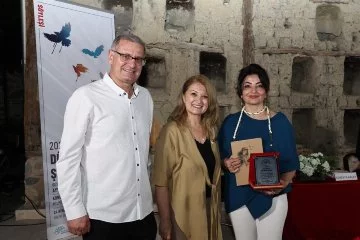 BUYAZ Şiir Onur Ödülü Ayten Mutlu’ya verildi