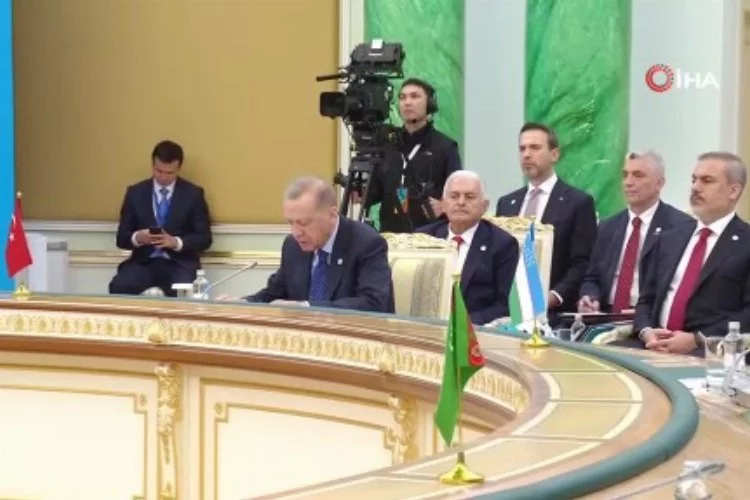 Cumhurbaşkanı Erdoğan'dan Kazakistan'da önemli açıklamalar