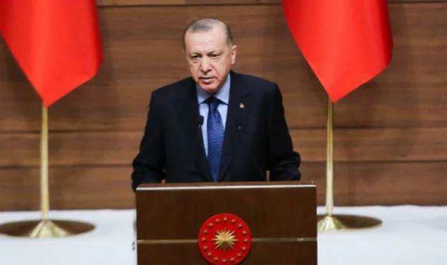 Cumhurbaşkanı Erdoğan'dan Sezen Aksu'ya: O dilleri koparırız