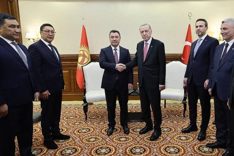 Cumhurbaşkanı Erdoğan, mevkidaşı Caparov ile görüştü