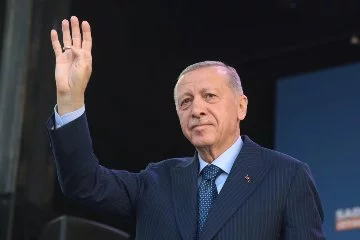 Erdoğan'dan İmamoğlu'na: Ya tatilde ya büyükelçilerle balıkta
