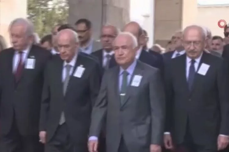 Eski Devlet Bakanı Bekir Aksoy için TBMM'de tören düzenlendi