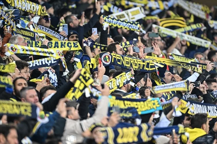Fenerbahçe taraftarı, 5 yıl aradan sonra Dolmabahçe'de