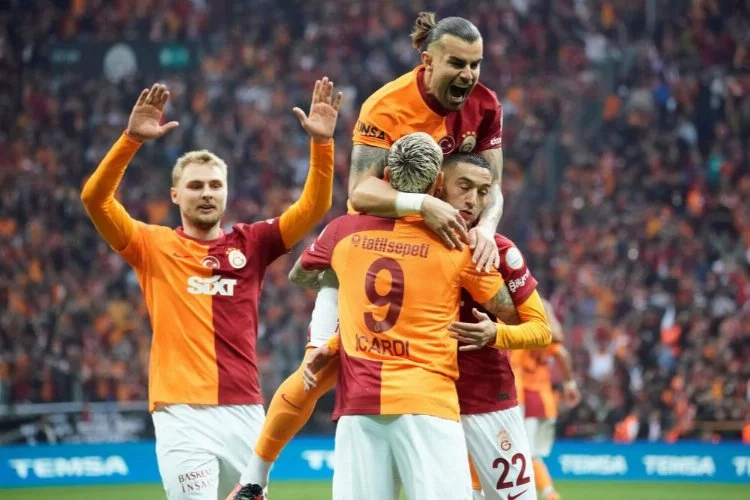 Galatasaray'dan 4 gollü rekor galibiyet