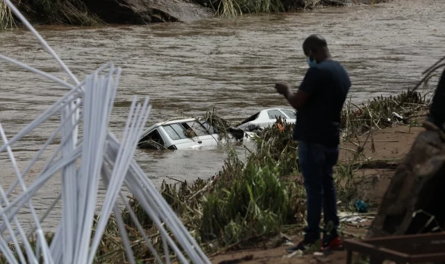 Güney Afrika'da sel felaketi! 253 can kaybı... 