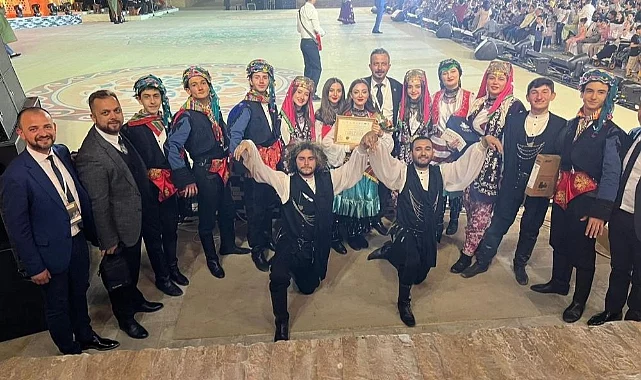 İnegöl Belediyesi Halk Dansları topluluğu Özbekistan'da 3. oldu   