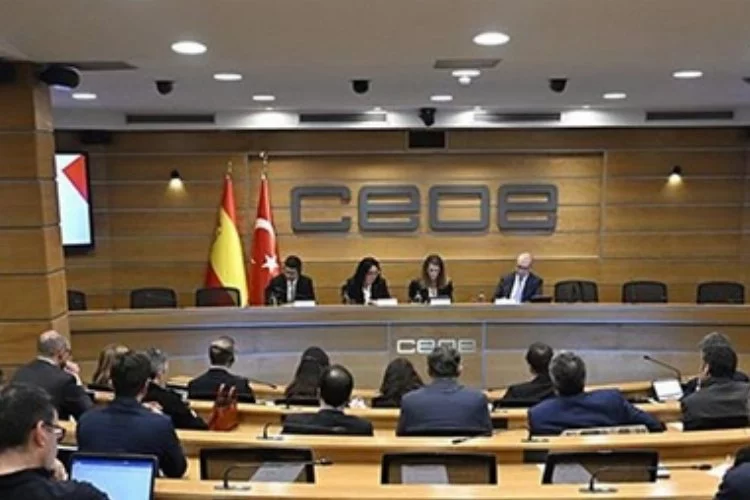 İspanya'da Türkiye ekonomisi ve yatırım fırsatları anlatıldı
