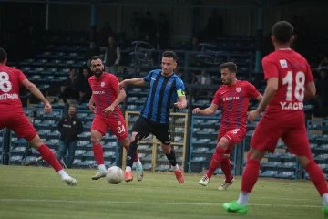 Karacabey Belediyespor, Altınordu ile berabere kaldı: 2-2