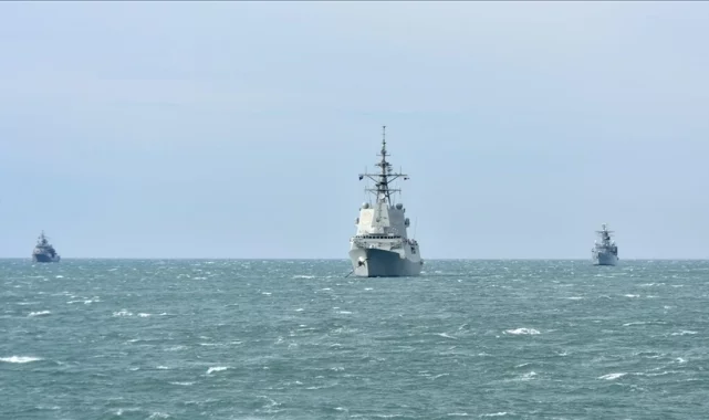 NATO gemileri Baltık Denizi'ne konuşlanıyor 
