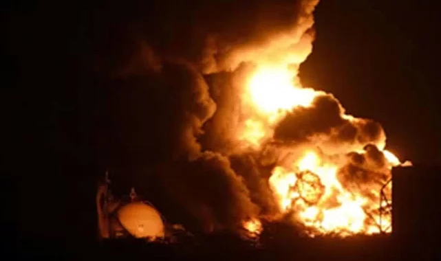 Petrol rafinerisinde patlama: En az 100 kişi öldü