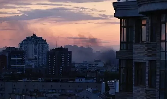 Rusya Kiev'i vurdu: Şehir merkezinde şiddetli patlama!
