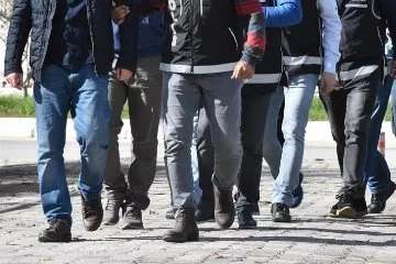 Bursa'da FETÖ yapılanmasına darbe: 4 gözaltı