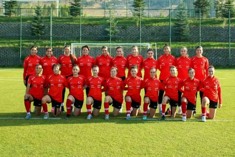 U19 Kadın Milli Futbol Takımı, Estonya’yı 3-2 yendi