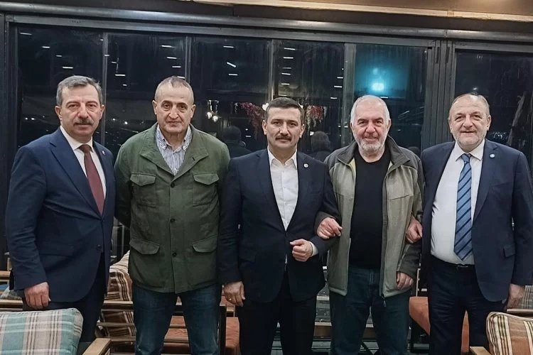 Ülkü Ocakları Eski Genel Başkanlarından Selçuk Türkoğlu’na anlamlı destek