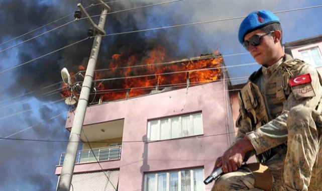 Uzman Çavuş, evinde çıkan yangında hayatını kaybetti 