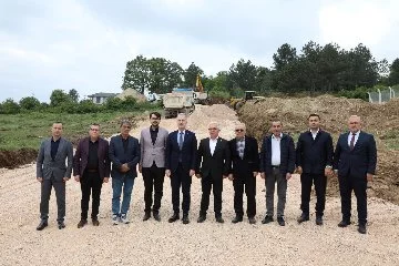 Yeniceköy Mahallesi'nde yeni yollar açılıyor