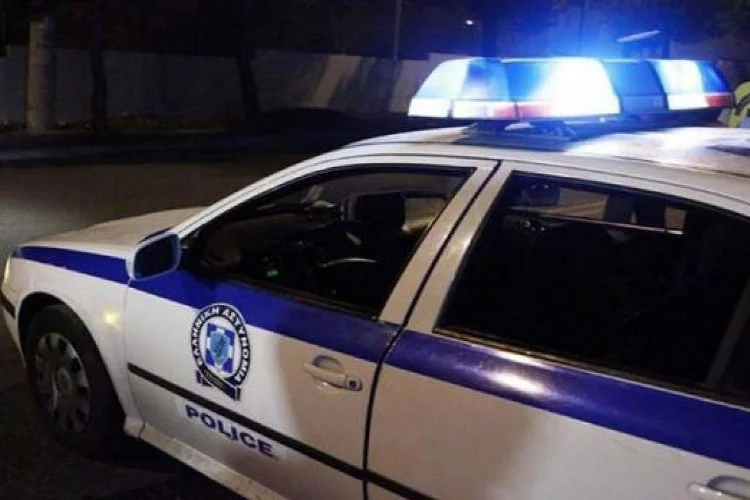 Yunanistan'da Türk gencine 20 kişi birden saldırdı